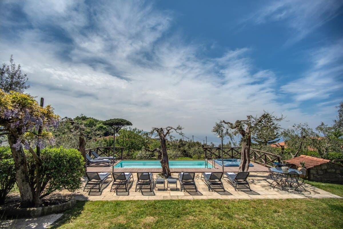 Villa Aragona Historic Villa With Views And Guest Services Massa Lubrense Exterior photo